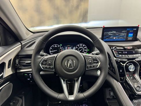 Used 2025 Acura RDX SH-AWD w/ Technology Package image 21