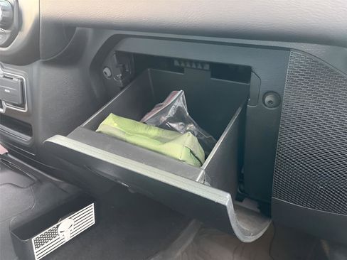 Used 2023 Jeep Gladiator Overland image 34