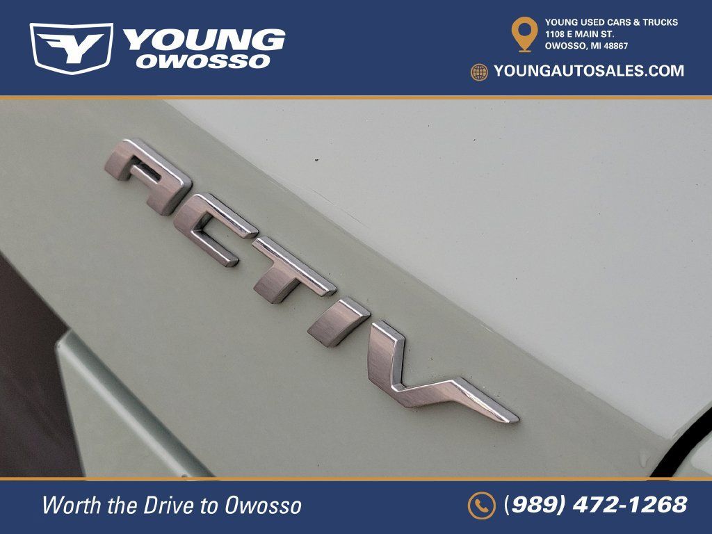 Used 2025 Chevrolet TrailBlazer ACTIV w/ Driver Confidence Package FWD image 32