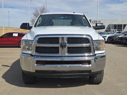 Used 2016 RAM 2500 Tradesman w/ Chrome Appearance Group image 10
