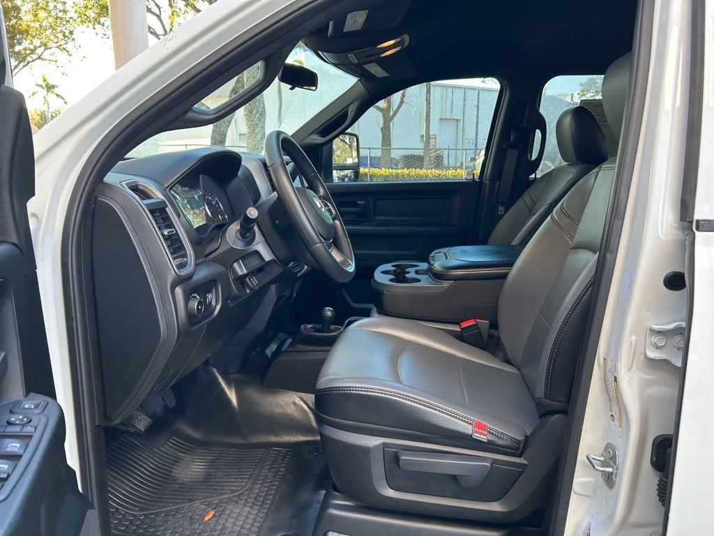 Used 2023 RAM 3500 Tradesman AWD/4WD image 6