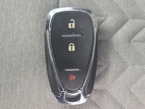 Used 2024 Chevrolet Equinox LS AWD/4WD image 32