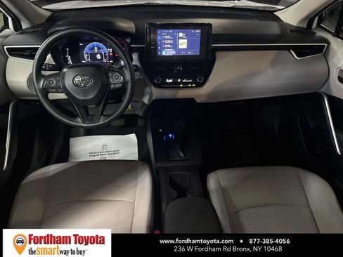 Used 2026 Toyota Corolla Cross L AWD/4WD image 13