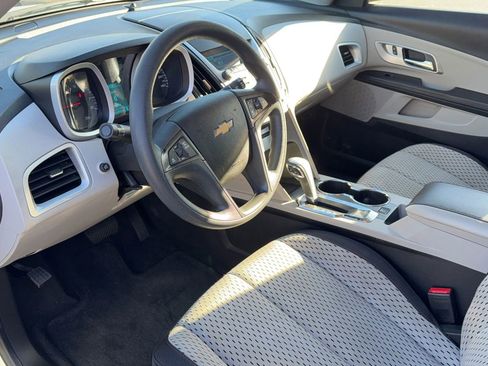 Used 2015 Chevrolet Equinox LS image 12