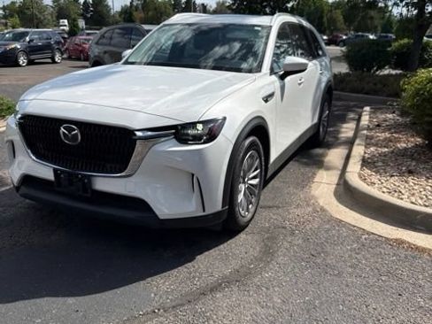 Used 2024 MAZDA CX-90 Plug-In Hybrid w/ Preferred AWD/4WD image 2