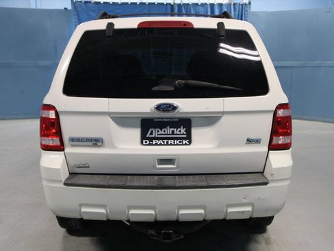 Used 2011 Ford Escape XLT w/ 201A Rapid Spec Order Code FWD image 26