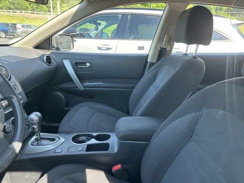 Used 2012 Nissan Rogue S AWD/4WD image 10