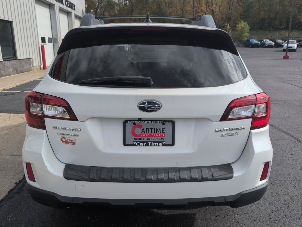 Used 2016 Subaru Outback 2.5i Premium AWD/4WD image 7