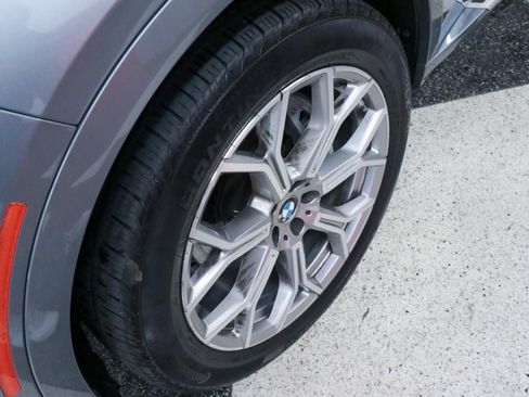 Used 2026 BMW X7 xDrive40i AWD/4WD image 42