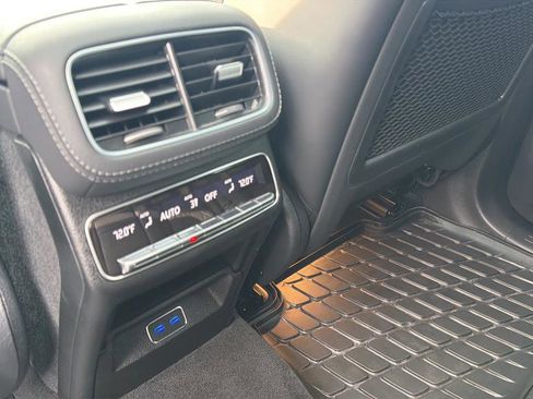 Used 2025 Mercedes-Benz GLE 53 AMG 4MATIC Coupe image 23