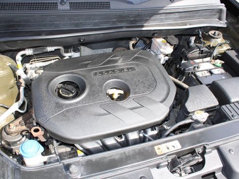 Used 2012 Kia Soul + FWD image 24