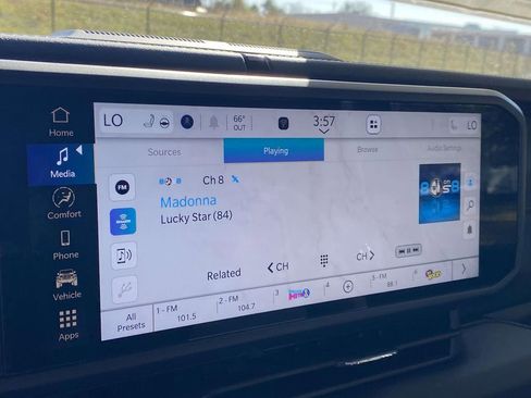 New 2026 Jeep Wrangler Rubicon w/ Steel Bumper Group image 18