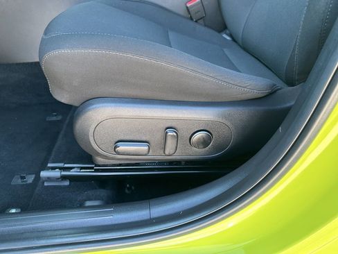 Used 2025 Hyundai Kona SEL image 16