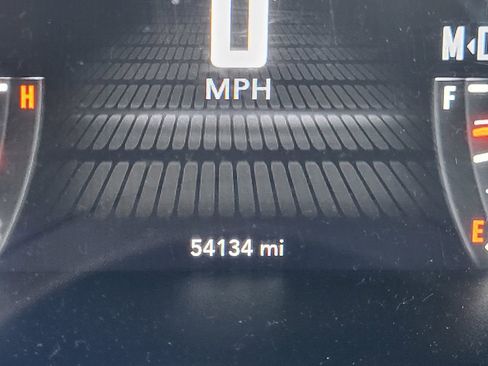 Used 2020 Dodge Challenger SXT w/ Blacktop Package image 14