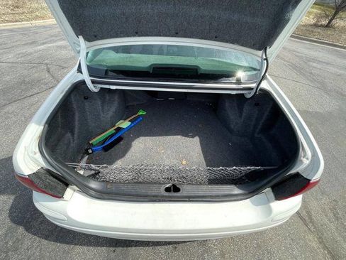 Used 2005 Buick Le Sabre Custom image 24