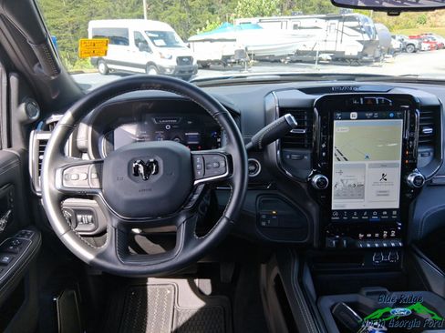 Used 2024 RAM 2500 Limited image 14