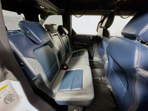 Used 2024 Ford Bronco Outer Banks image 27