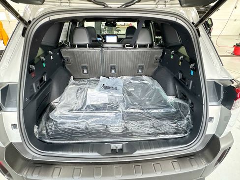 Certified 2026 Subaru Outback Limited AWD/4WD image 26