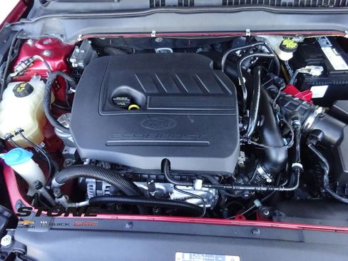 Used 2016 Ford Fusion SE image 11