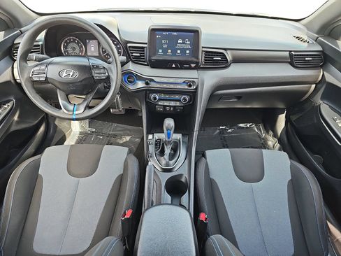 Used 2020 Hyundai Veloster 2.0 FWD image 9
