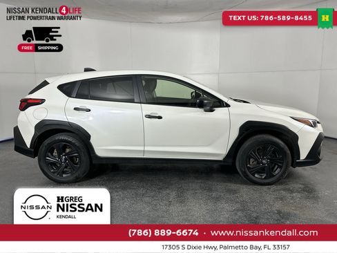 Used 2024 Subaru Crosstrek 2.0i image 13