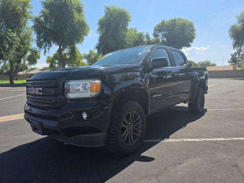Used 2018 GMC Canyon SLE w/ Nightfall Edition AWD/4WD image 12