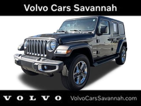 Used 2020 Jeep Wrangler Unlimited Sahara image 10