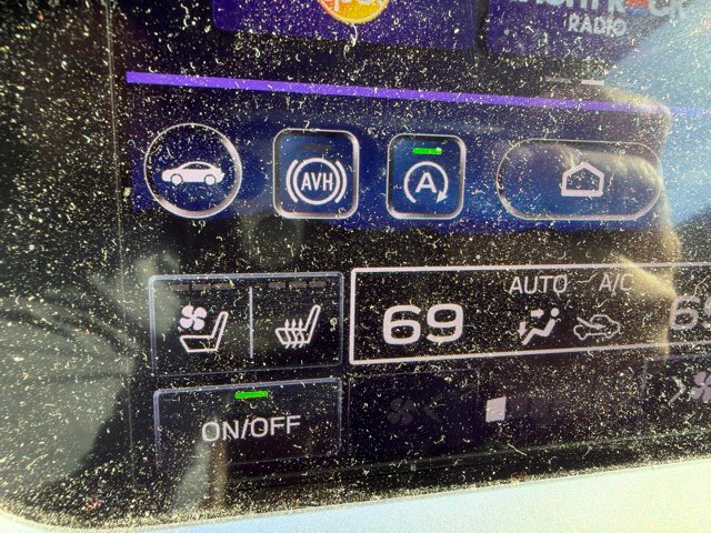 Used 2021 Subaru Outback Touring XT AWD/4WD image 12