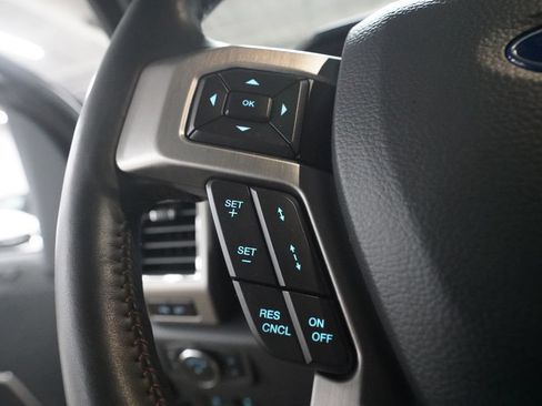 Used 2022 Ford F350 Platinum w/ FX4 Off-Road Package AWD/4WD image 17