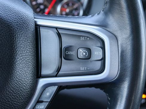Used 2023 RAM 1500 Big Horn AWD/4WD image 30