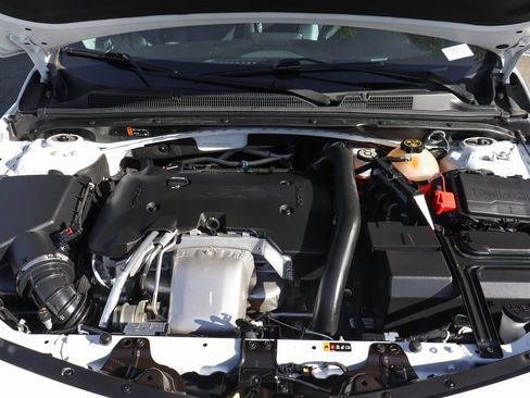 Used 2021 Chevrolet Malibu Premier image 11