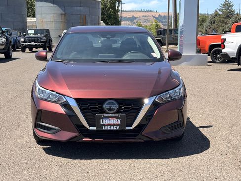 Used 2023 Nissan Sentra SV FWD image 2