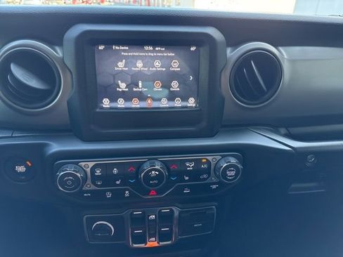 Used 2021 Jeep Wrangler Unlimited Sport image 16