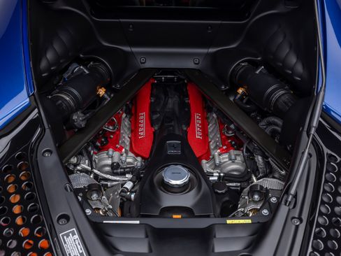 Certified 2022 Ferrari SF90 Stradale image 35