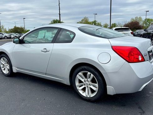 Used 2012 Nissan Altima 2.5 S w/ Convenience Pkg FWD image 4