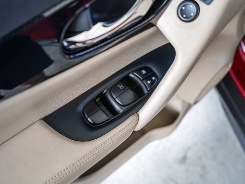 Used 2020 Nissan Rogue SL w/ Premium Package AWD/4WD image 20