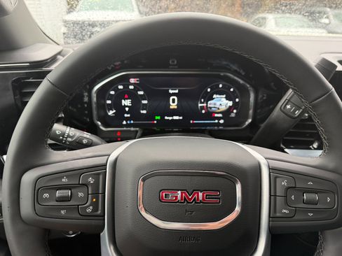 New 2026 GMC Sierra 1500 SLE w/ Max Trailering Package image 7
