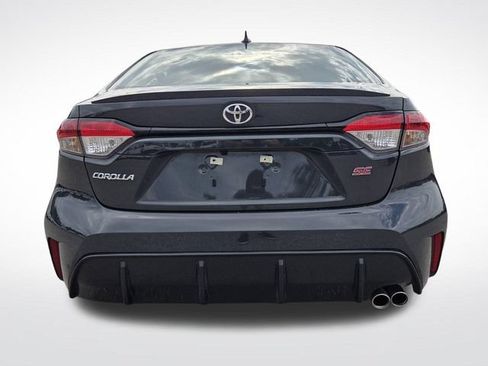 Used 2025 Toyota Corolla SE FWD image 8