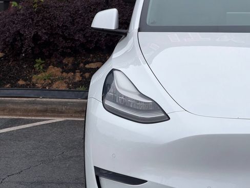Used 2020 Tesla Model Y Long Range AWD/4WD image 4