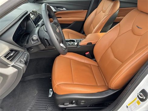 Used 2022 Cadillac CT4 Premium Luxury image 9