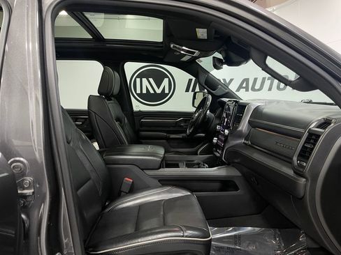 Used 2019 RAM 1500 Limited image 32