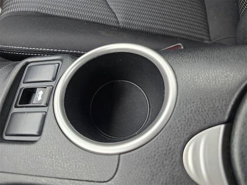 Used 2019 Nissan 370Z w/ Sport Package image 22