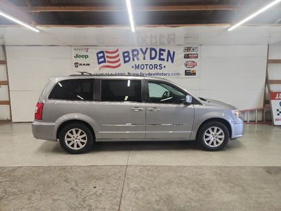 Used 2014 Chrysler Town & Country Touring