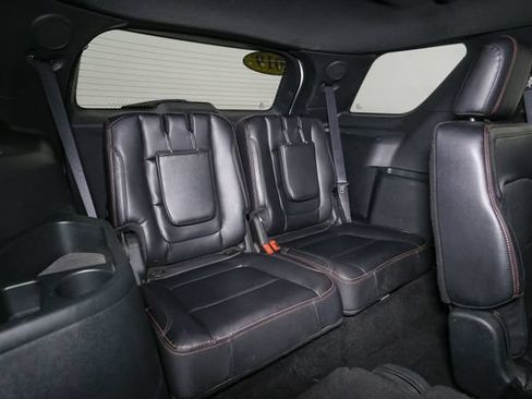 Used 2019 Ford Explorer Sport w/ Equipment Group 401A AWD/4WD image 21