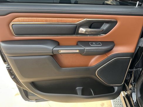 Used 2022 RAM 1500 Limited w/ Body Color Bumper Group image 20