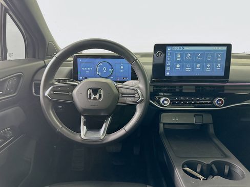 Used 2024 Honda Prologue Touring image 17
