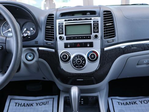 Used 2009 Hyundai Santa Fe GLS image 20