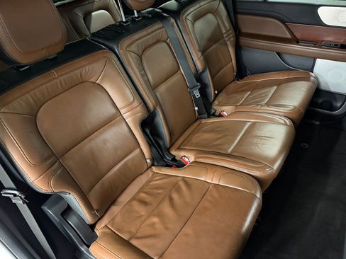 Used 2023 Lincoln Navigator Reserve AWD/4WD image 48