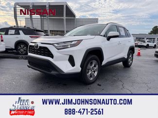 Used 2025 Toyota RAV4 XLE AWD/4WD video 1
