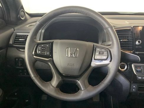 Used 2025 Honda Ridgeline Black Edition image 27